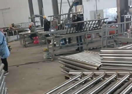 武汉不锈钢复合管护栏生产中